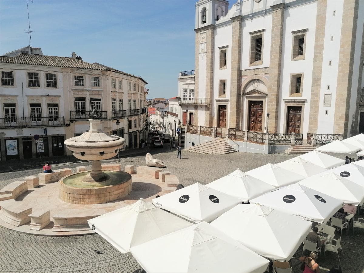 Edifício Histórico · Évora — image 20