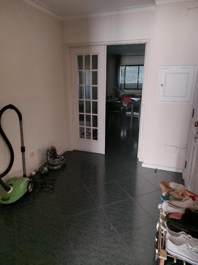 LEILÃO SUSPENSO · Apartamento T4  + Garagem · Vila das Aves — imagen 11