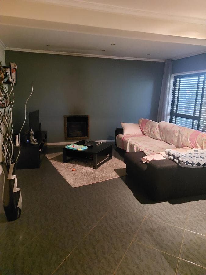LEILÃO SUSPENSO · Apartamento T4  + Garagem · Vila das Aves — imagen 8