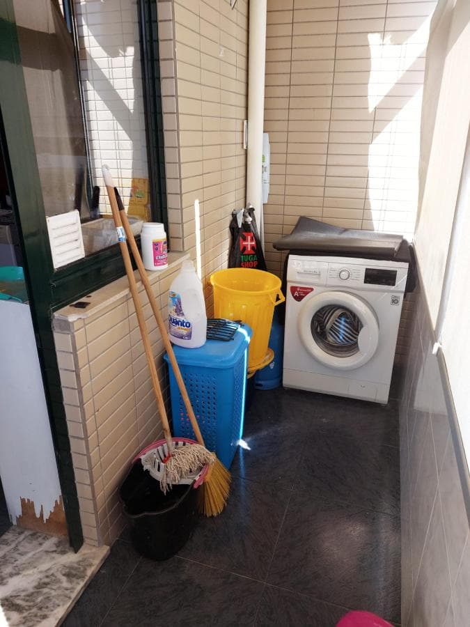 LEILÃO SUSPENSO · Apartamento T4  + Garagem · Vila das Aves — imagen 25