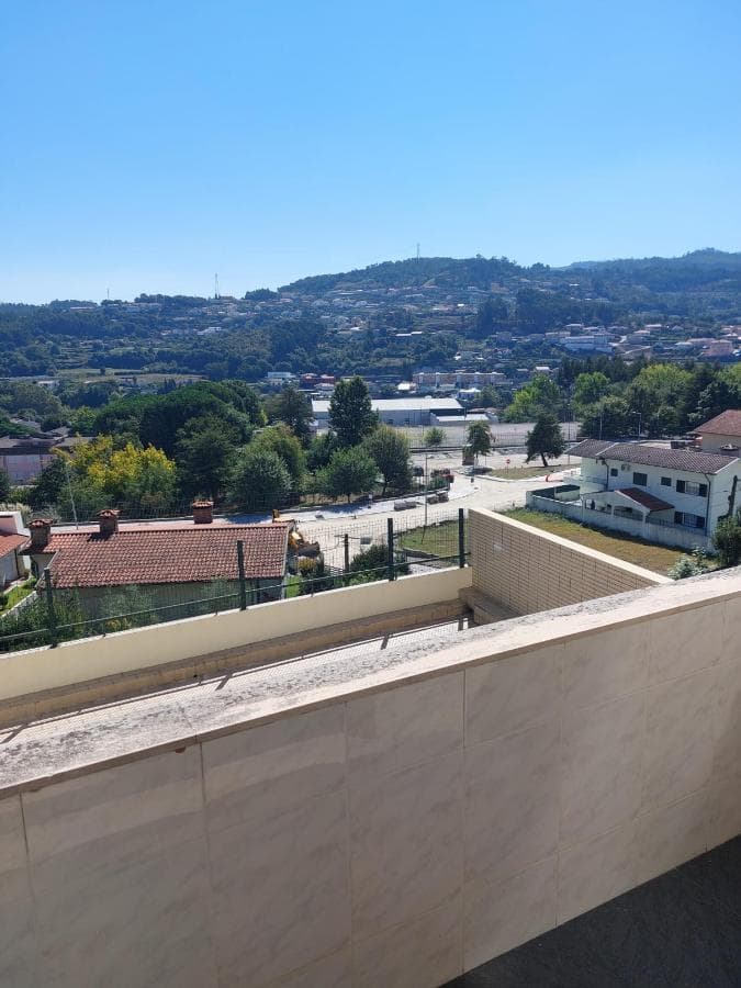 LEILÃO SUSPENSO · Apartamento T4  + Garagem · Vila das Aves — imagen 23