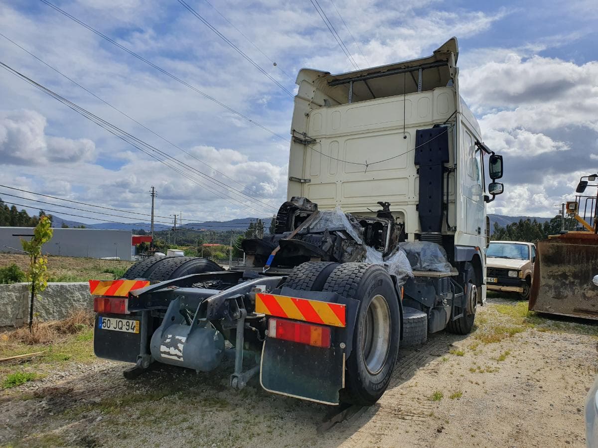 DAF XF 105.410 · Ano 2010 — imagem 6