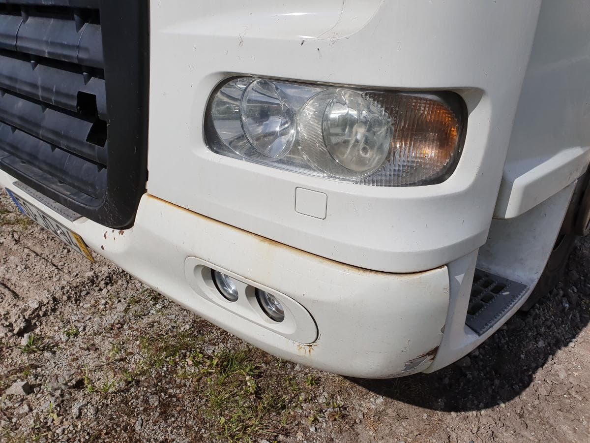 DAF XF 105.410 · Ano 2010 — imagem 8