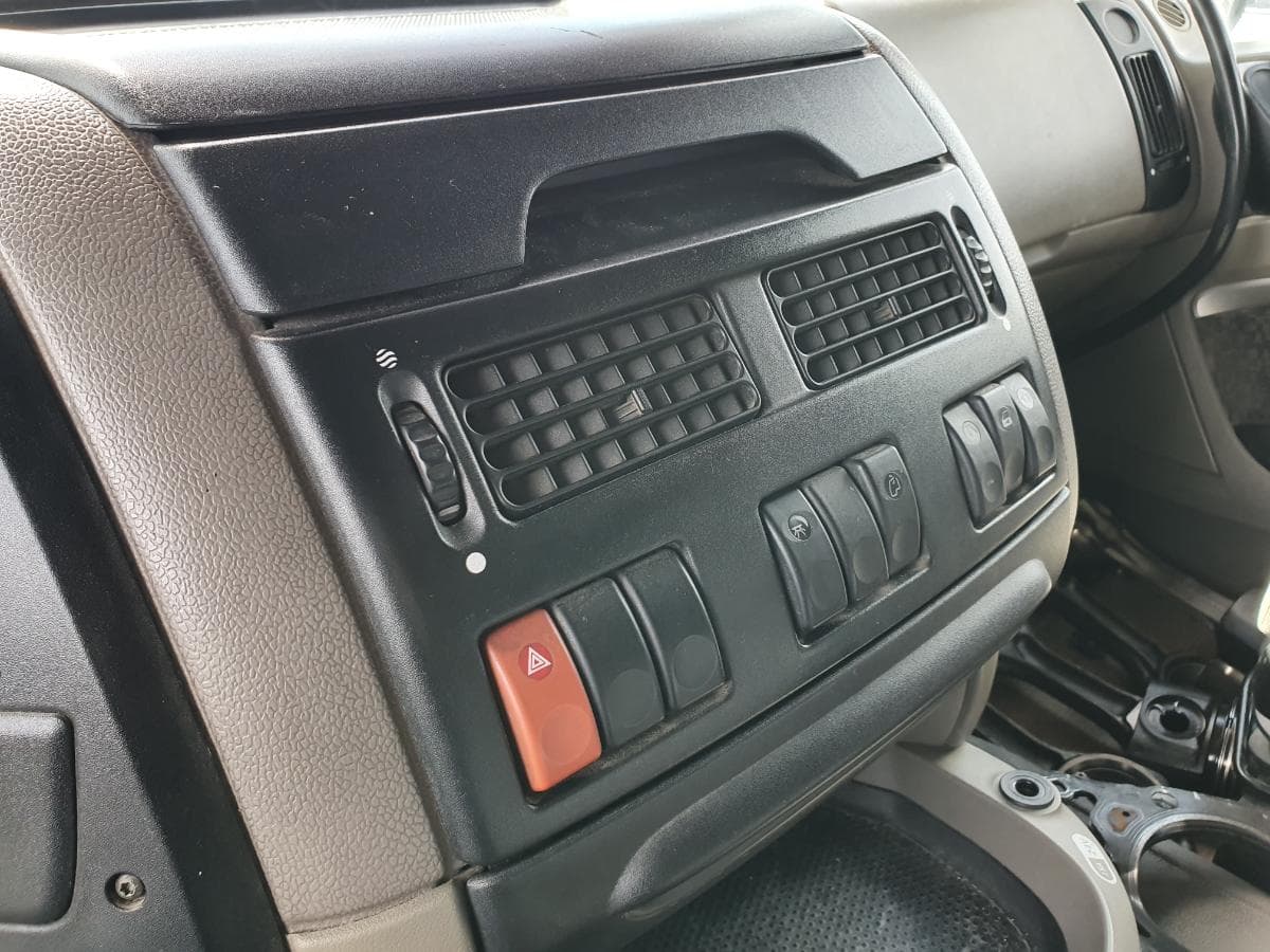 DAF XF 105.410 · Ano 2010 — imagem 29