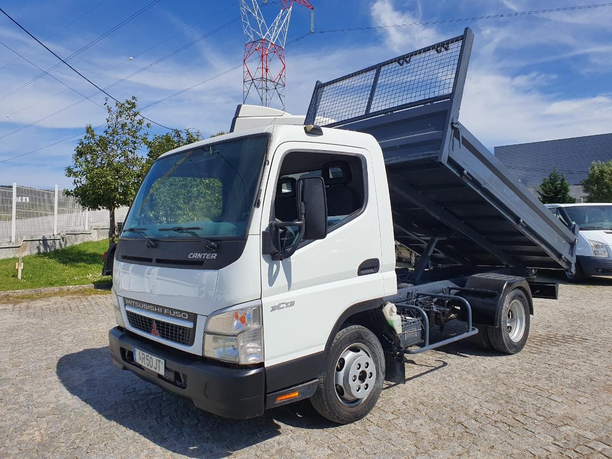 Mitsubishi Canter · Ano 2008 — imagen 13