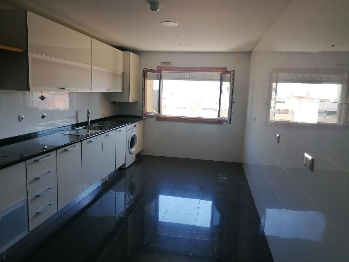 Apartamento T3 · Alfragide, Amadora — imagen 5
