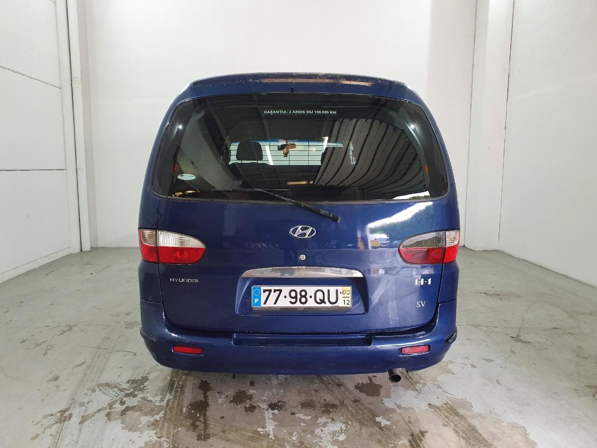 Hyundai H1 2.5 TD · Ano 2000 — imagen 8
