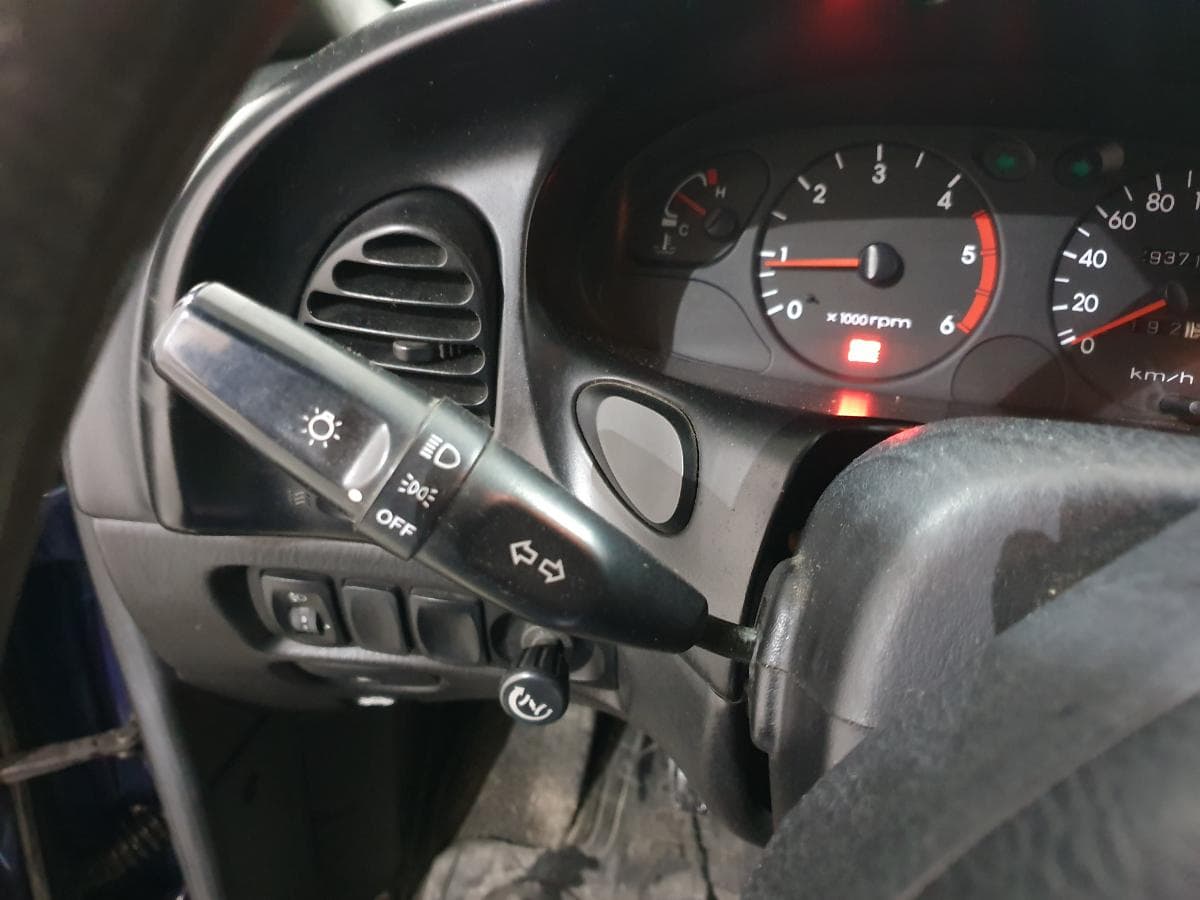 Hyundai H1 2.5 TD · Ano 2000 — imagen 32