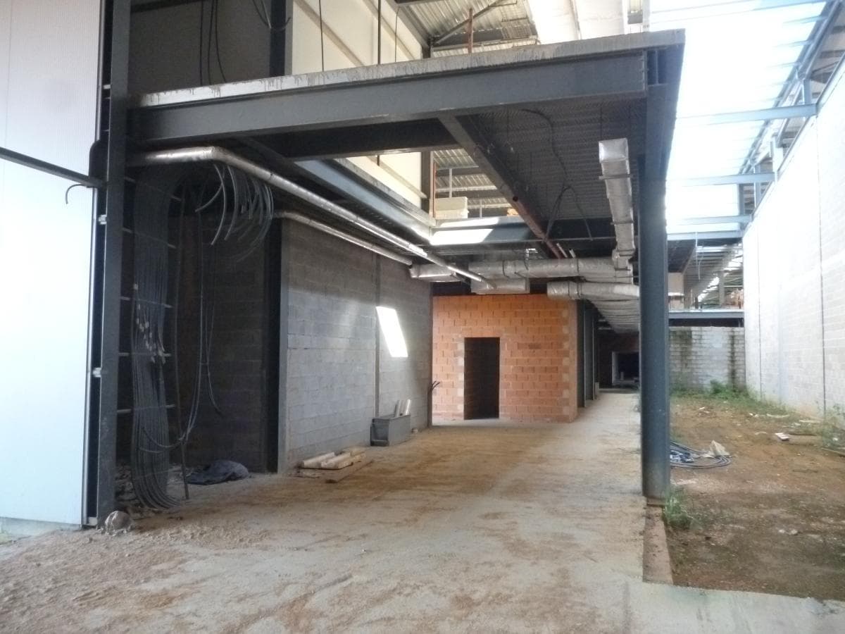 Unidade Industrial · Aguada de Cima, Águeda — imagem 15