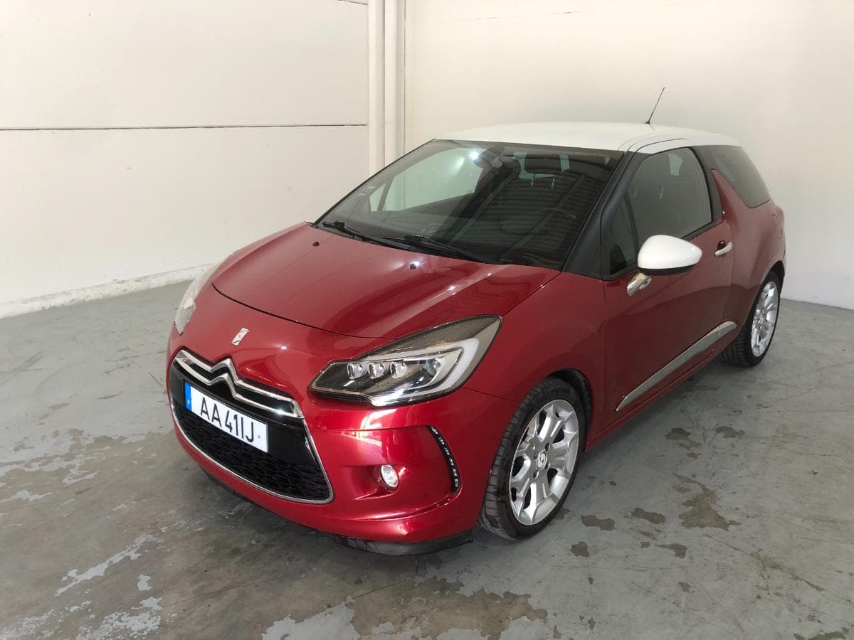 Citroën DS3 1.6 BlueHDI · Ano 2015 — imagen 2