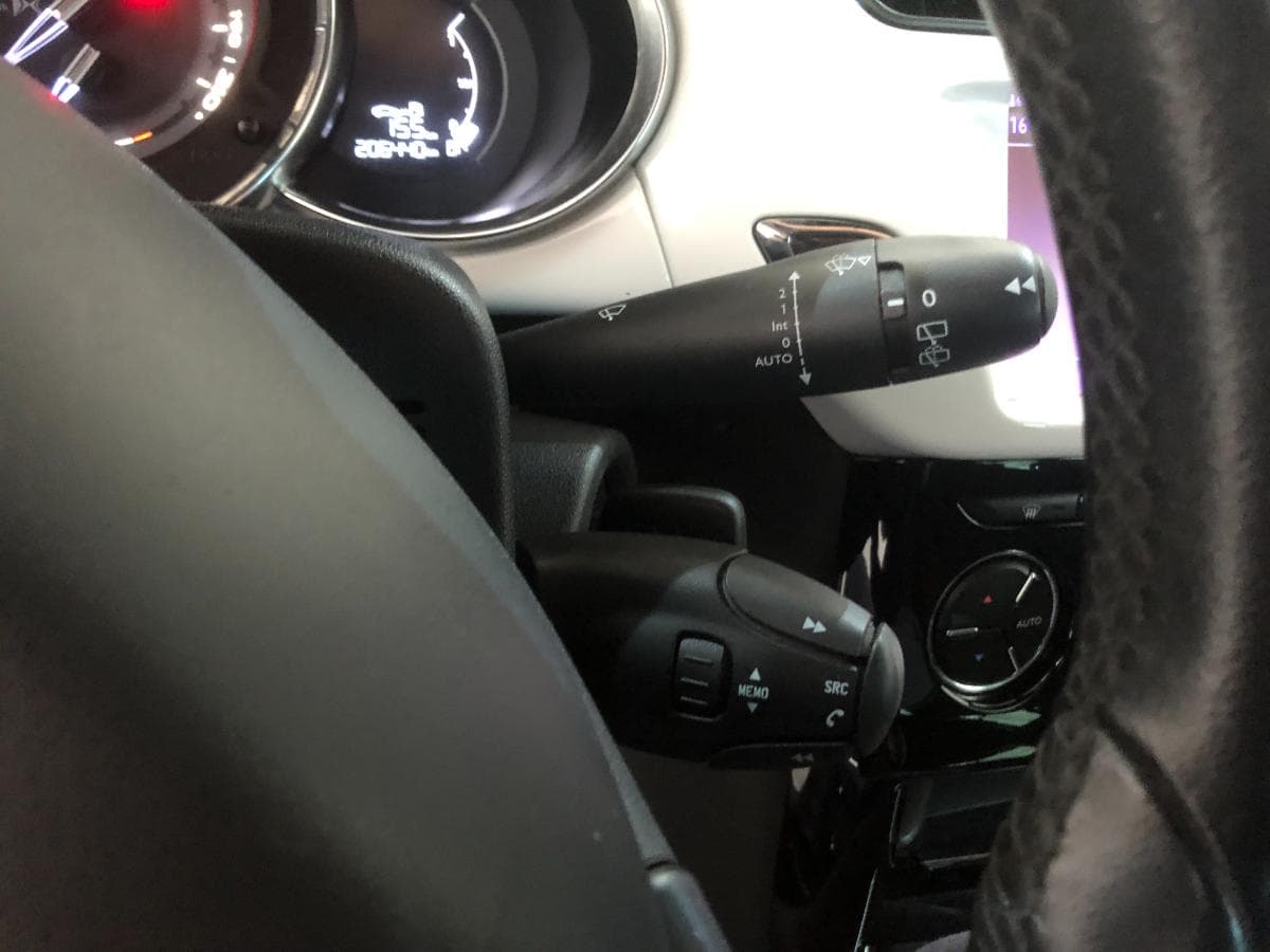 Citroën DS3 1.6 BlueHDI · Ano 2015 — imagen 35