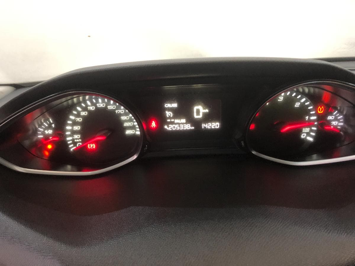 Peugeot 308 · Año 2015 — imagen 21