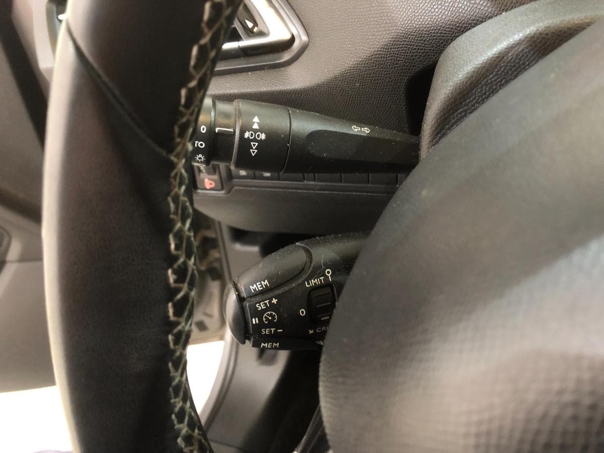 Peugeot 308 · Año 2015 — imagen 31