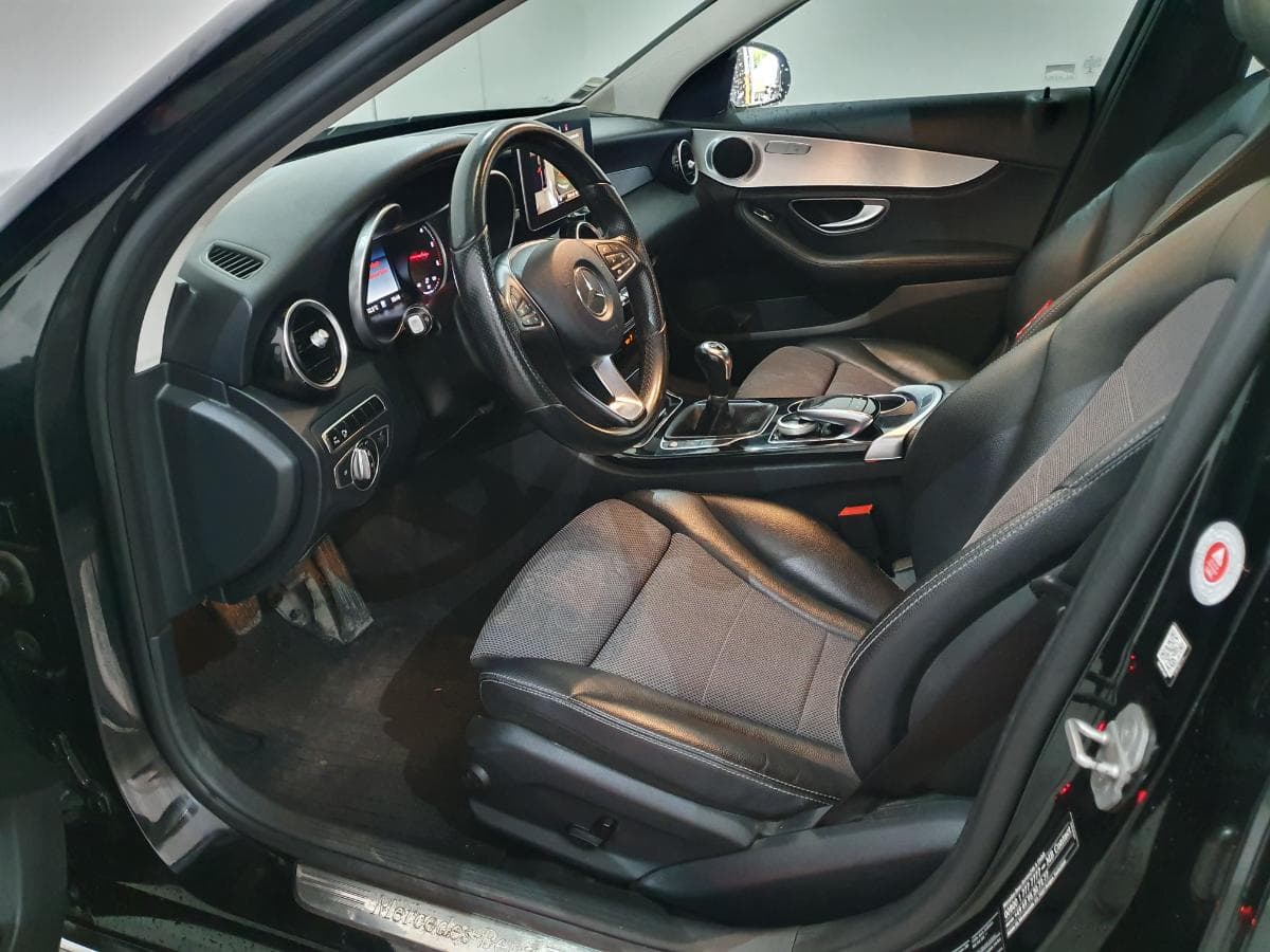Mercedes-Benz C200 bluetec 1.6D · Ano 2015 — imagen 32