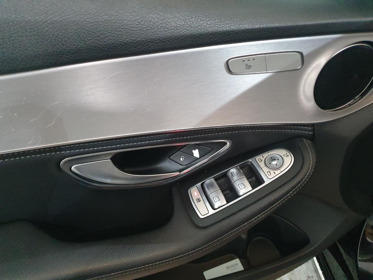 Mercedes-Benz C200 bluetec 1.6D · Ano 2015 — imagen 37