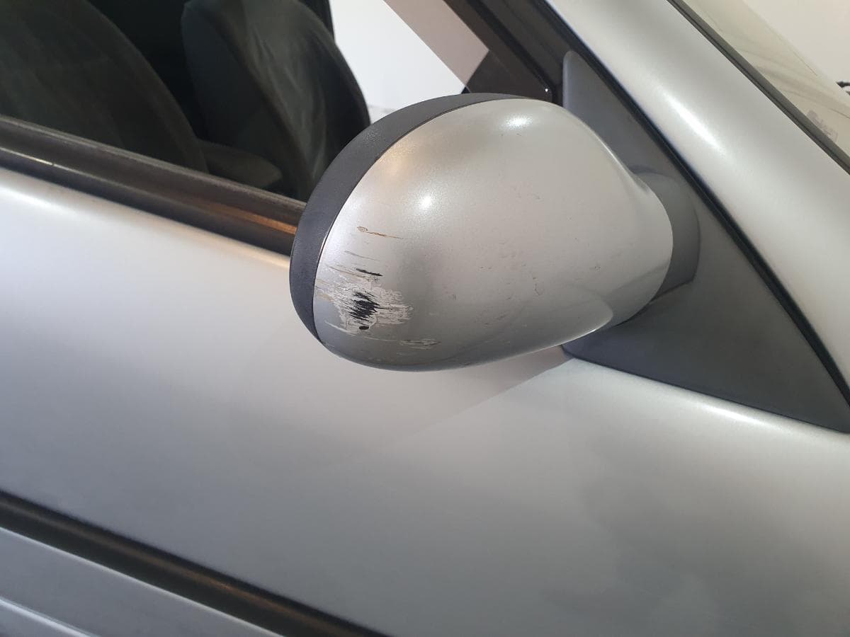 Renault Laguna 1.9 DTI · Ano 1999 — imagen 14