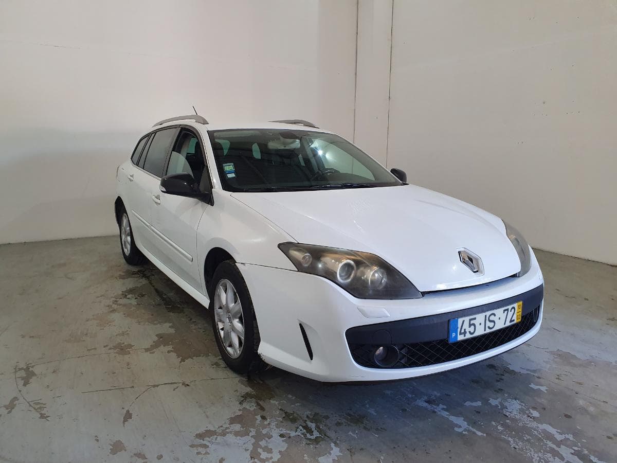 Renault Laguna 2.0 DCI · Ano 2010 — image 1