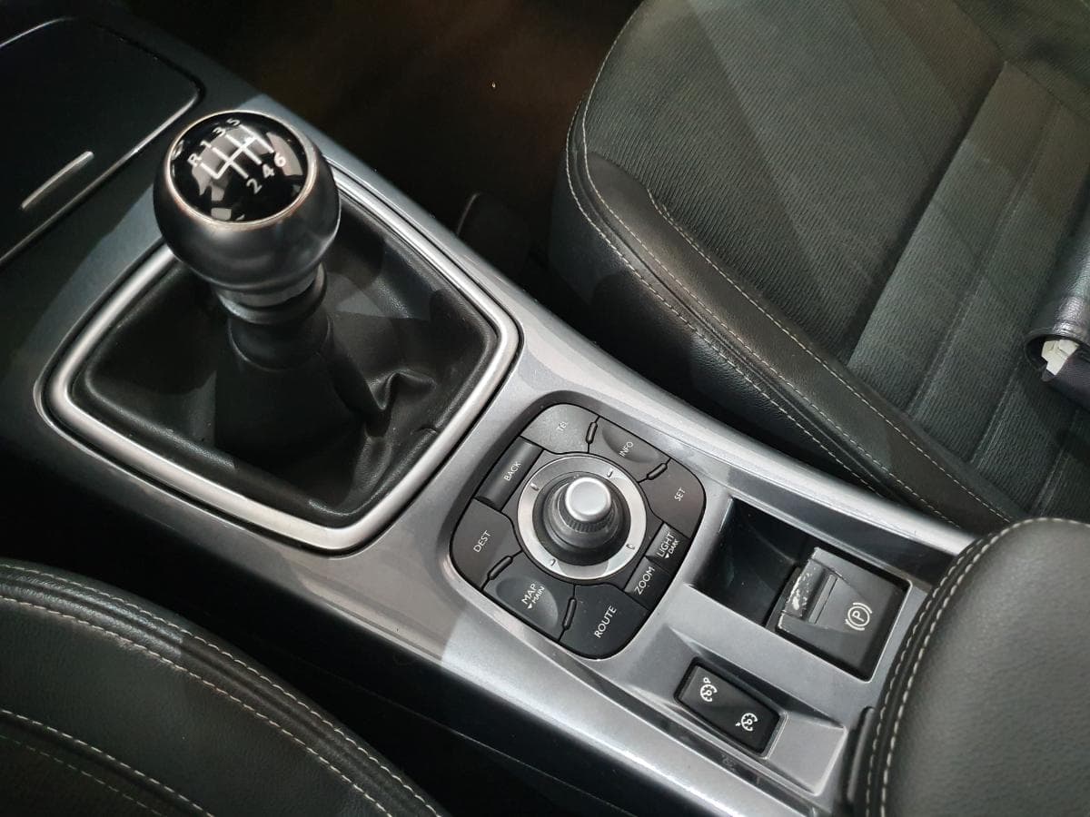 Renault Laguna 2.0 DCI · Ano 2010 — image 28