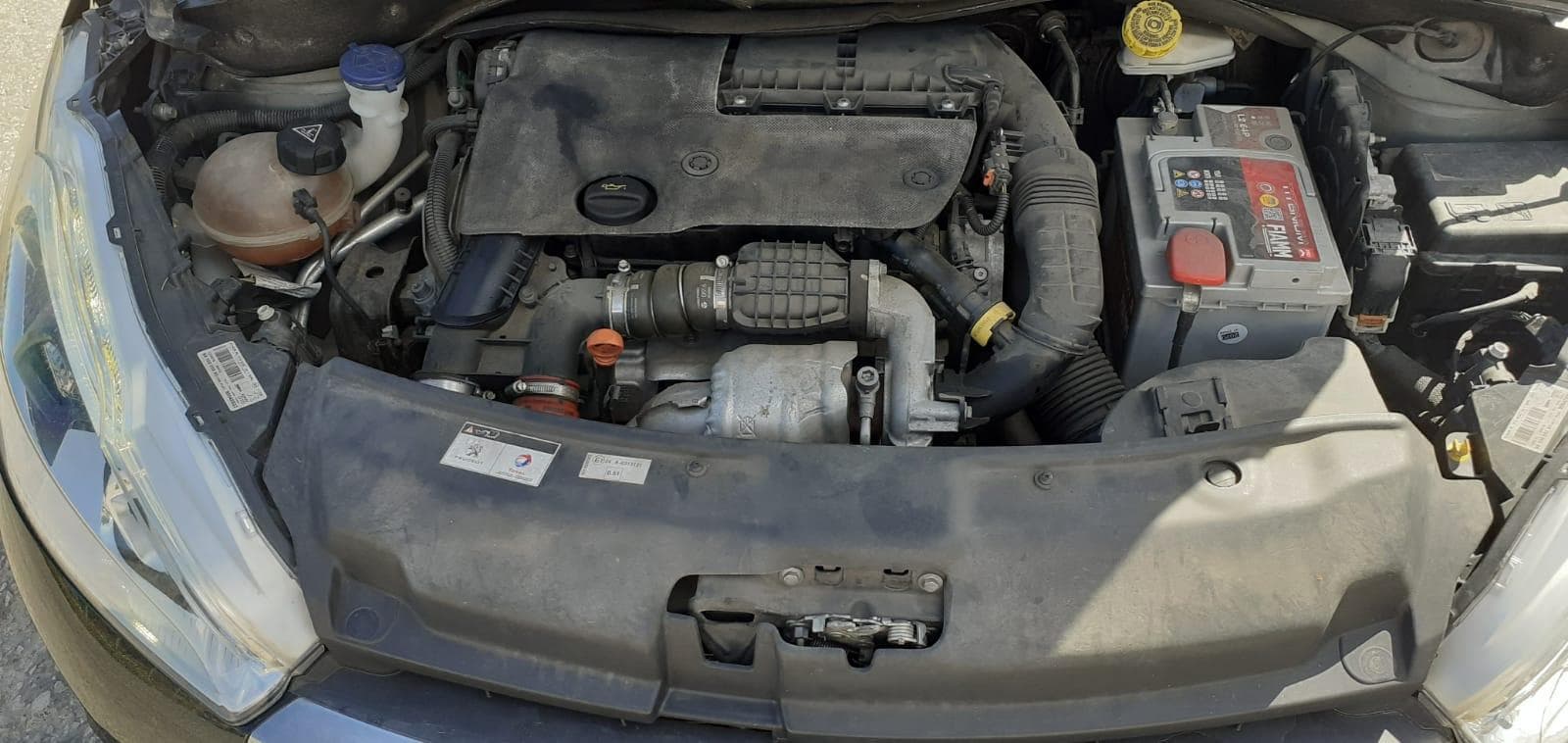 Peugeot 208 1.6 HDI · Ano 2016 — image 5