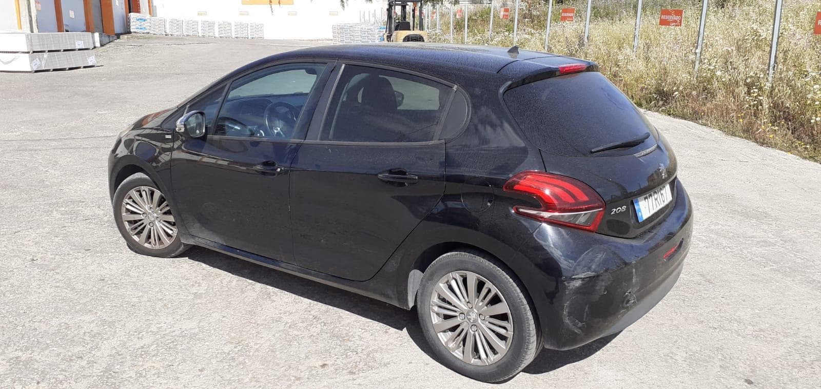 Peugeot 208 1.6 HDI · Ano 2016 — image 7