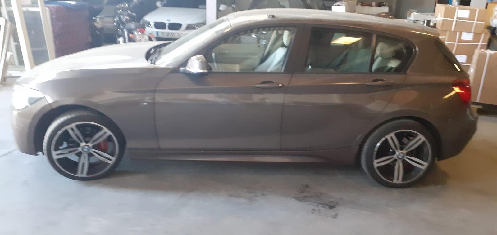 BMW 118D · Ano 2012 — imagen 5