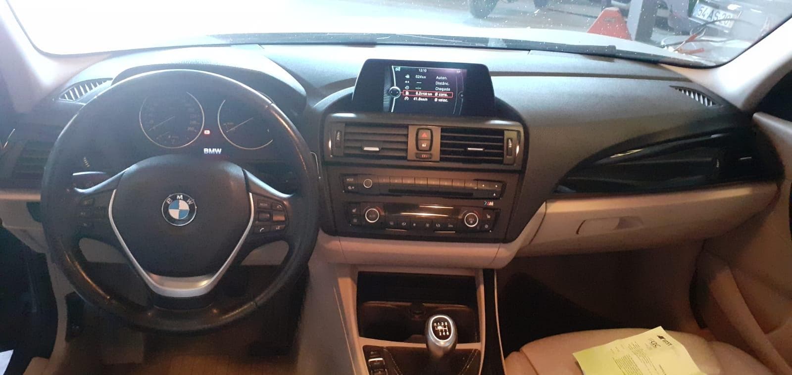 BMW 118D · Ano 2012 — imagen 15