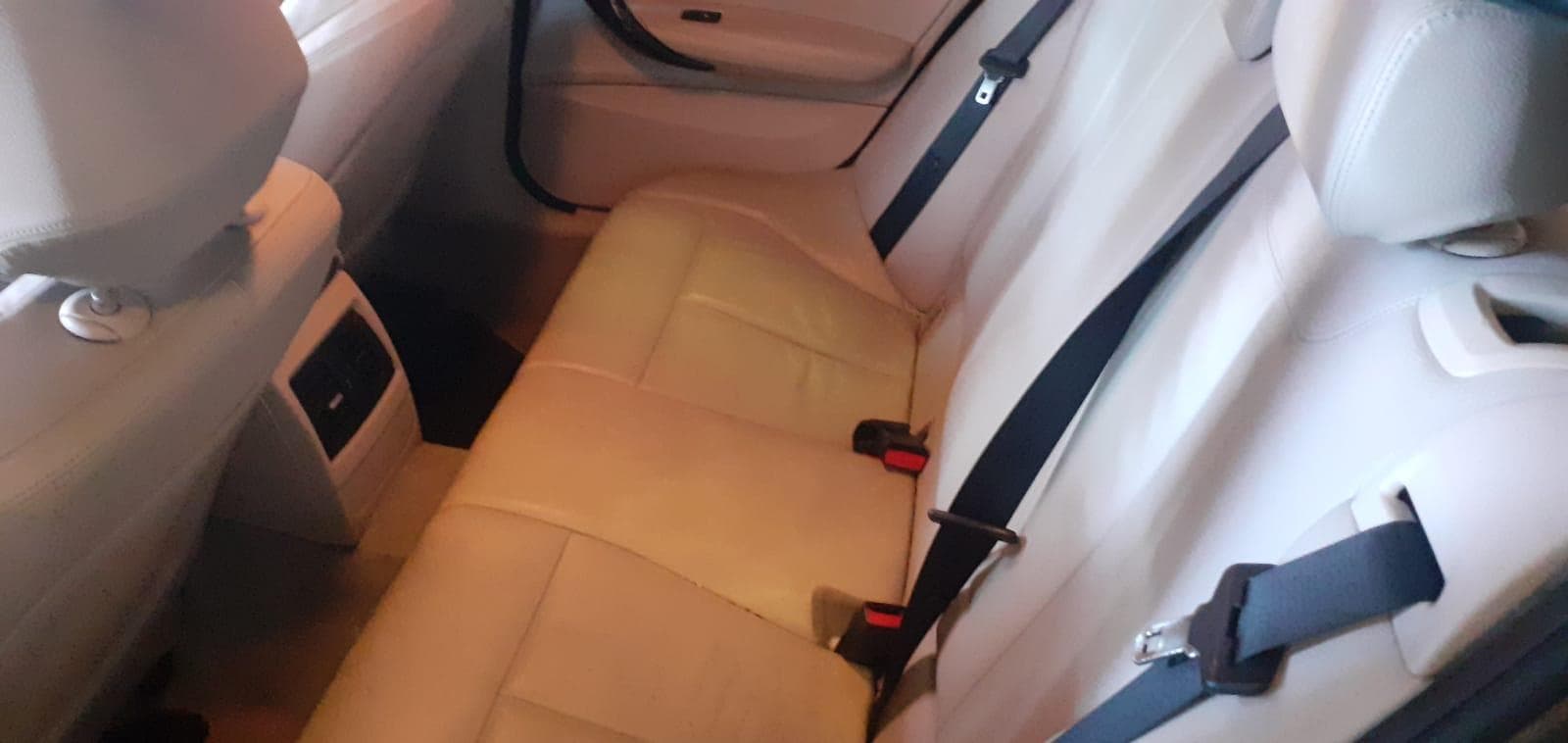 BMW 118D · Ano 2012 — imagen 22