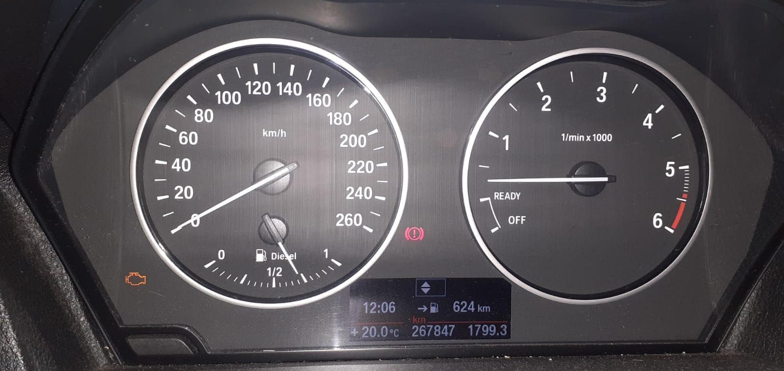 BMW 118D · Ano 2012 — imagen 23