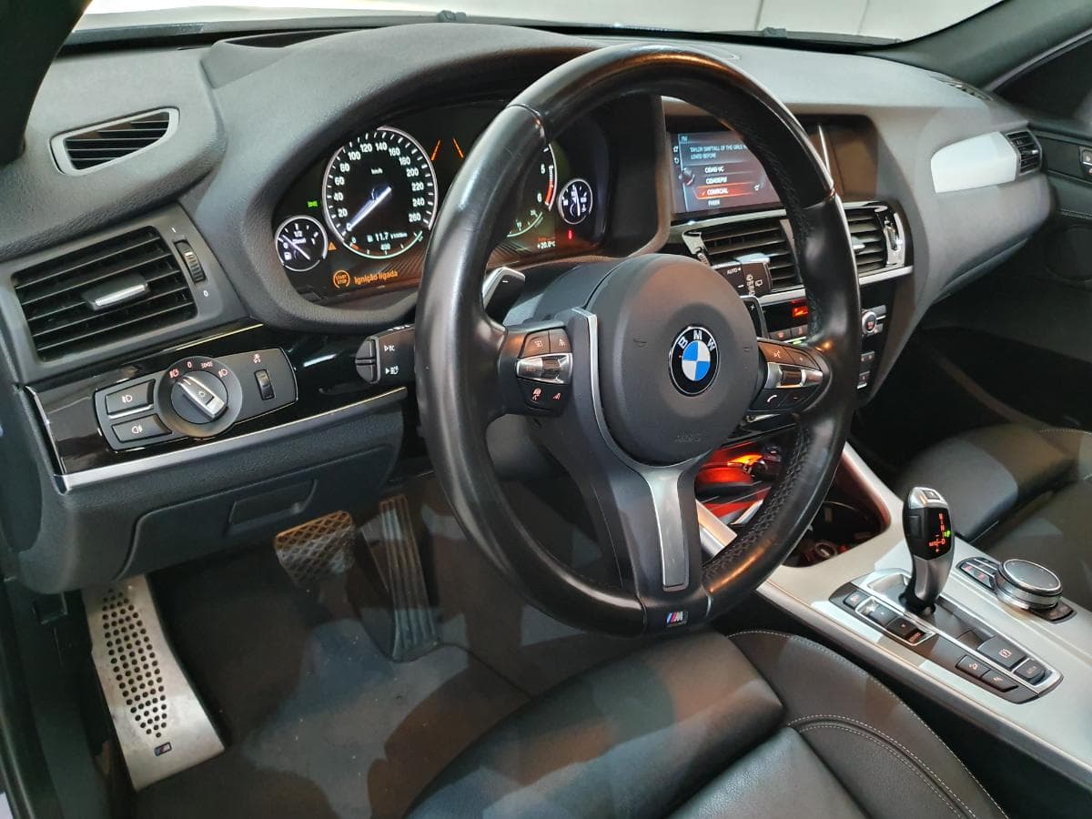 BMW X3 · Ano 2016 — image 34