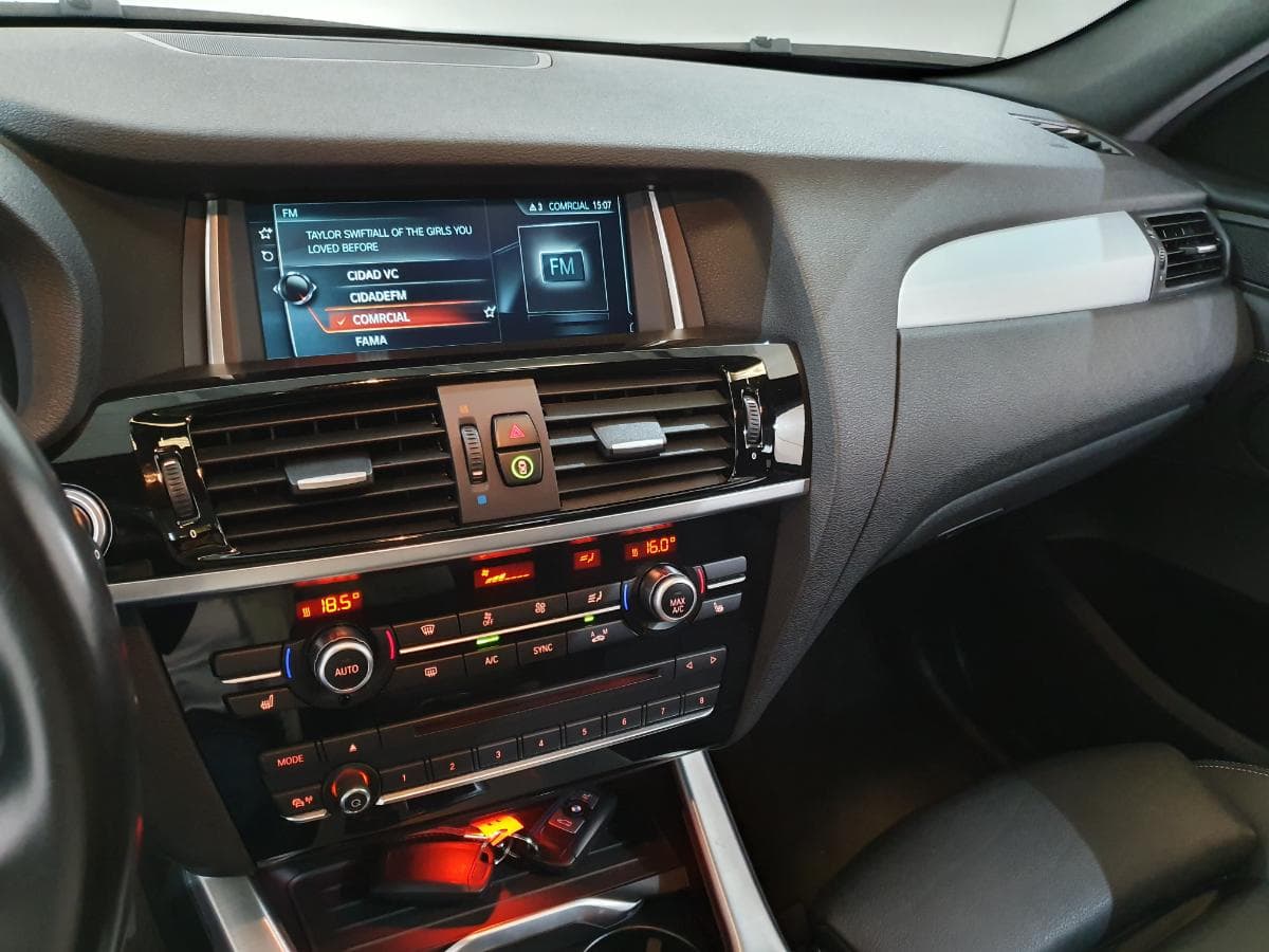 BMW X3 · Ano 2016 — image 40