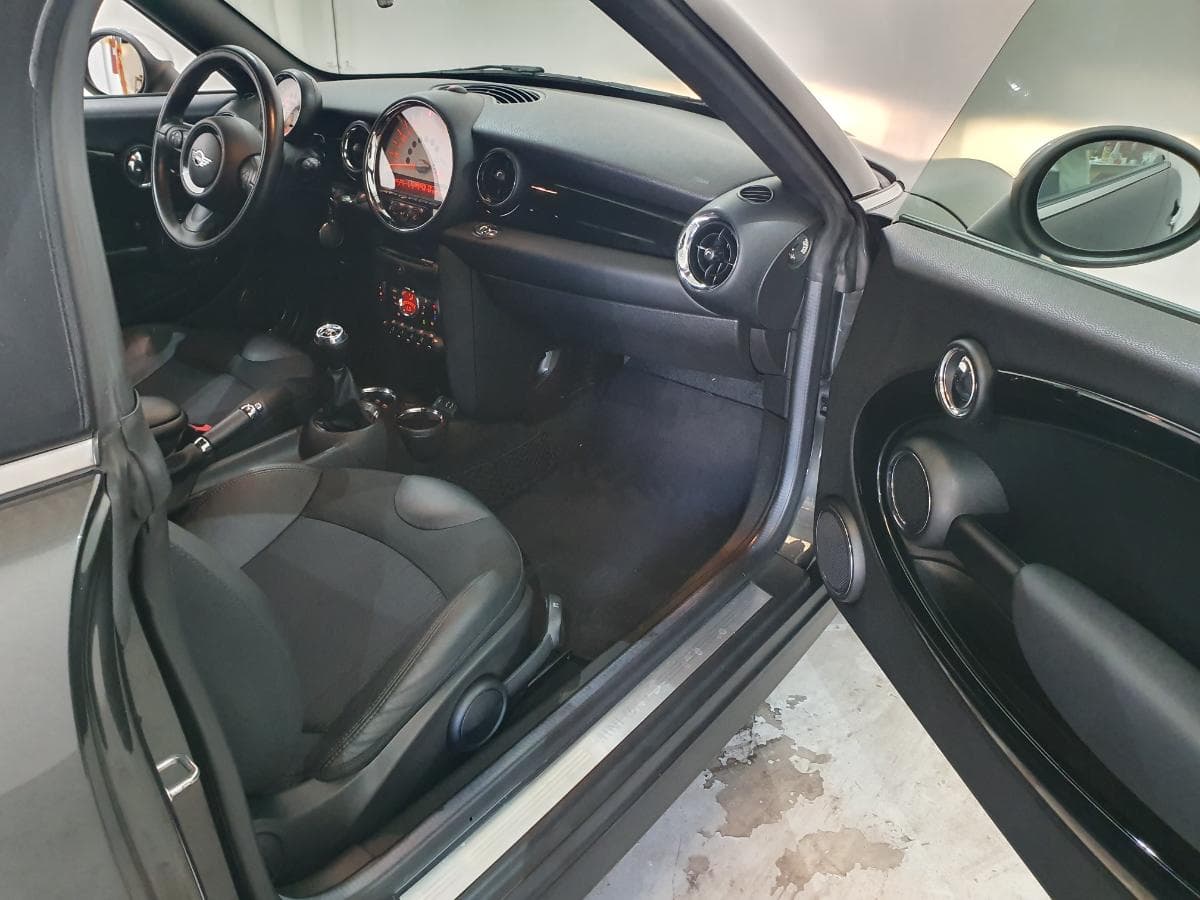 Mini Cooper Cabrio 1.6 · Ano 2013 — imagen 13
