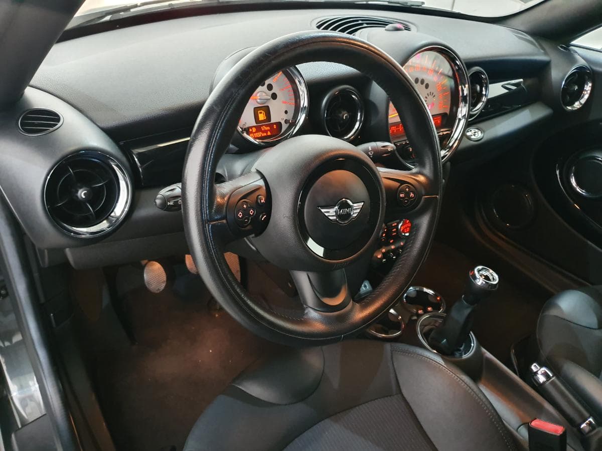 Mini Cooper Cabrio 1.6 · Ano 2013 — imagen 21