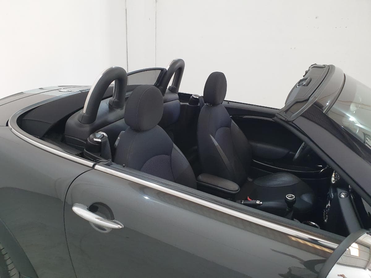 Mini Cooper Cabrio 1.6 · Ano 2013 — imagen 35