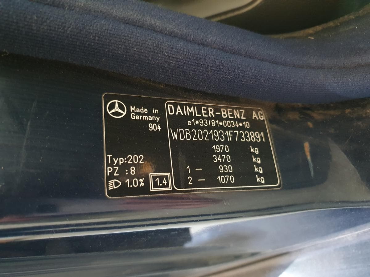 Mercedes-Benz C220 CDI · Ano 1998 — image 8