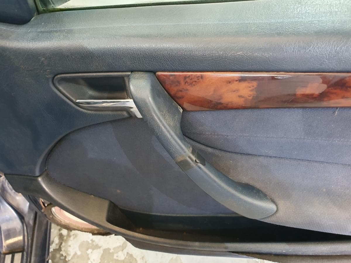 Mercedes-Benz C220 CDI · Ano 1998 — image 22