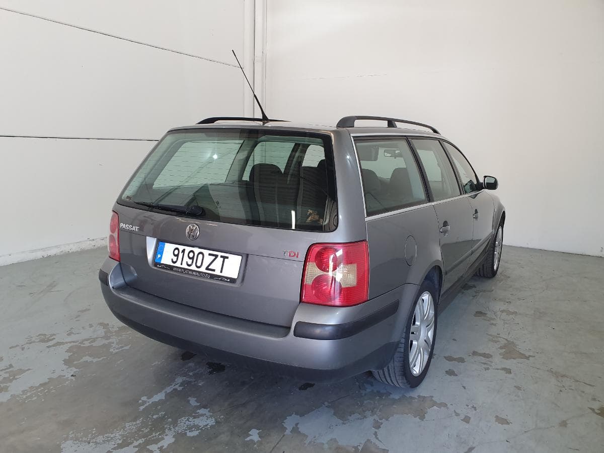 Volkswagen Passat 1.9 TDI · Ano 2001 — imagen 6