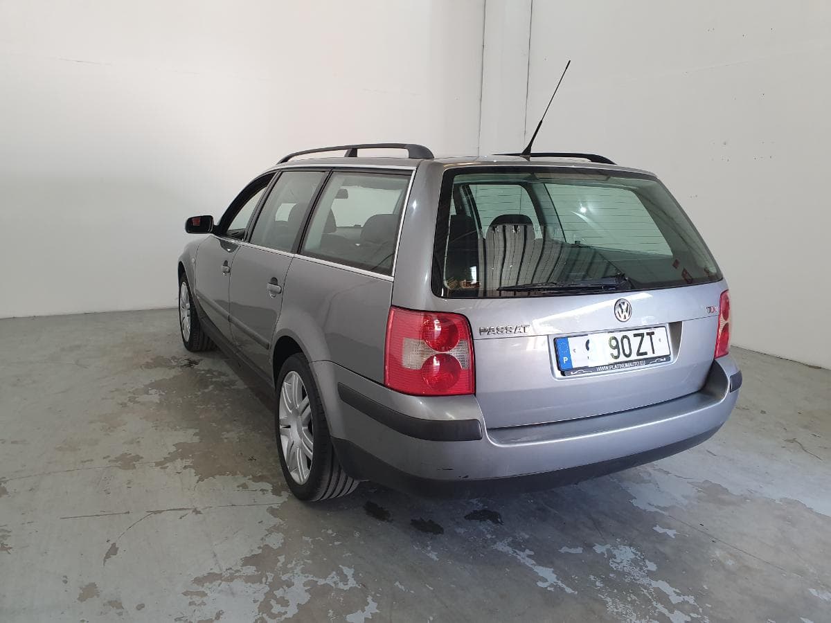 Volkswagen Passat 1.9 TDI · Ano 2001 — imagen 7