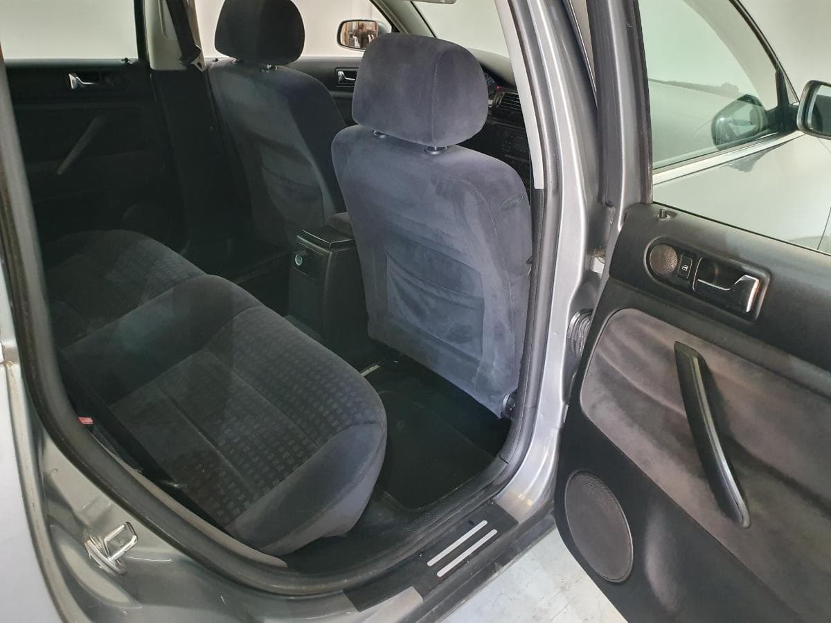 Volkswagen Passat 1.9 TDI · Ano 2001 — imagen 20