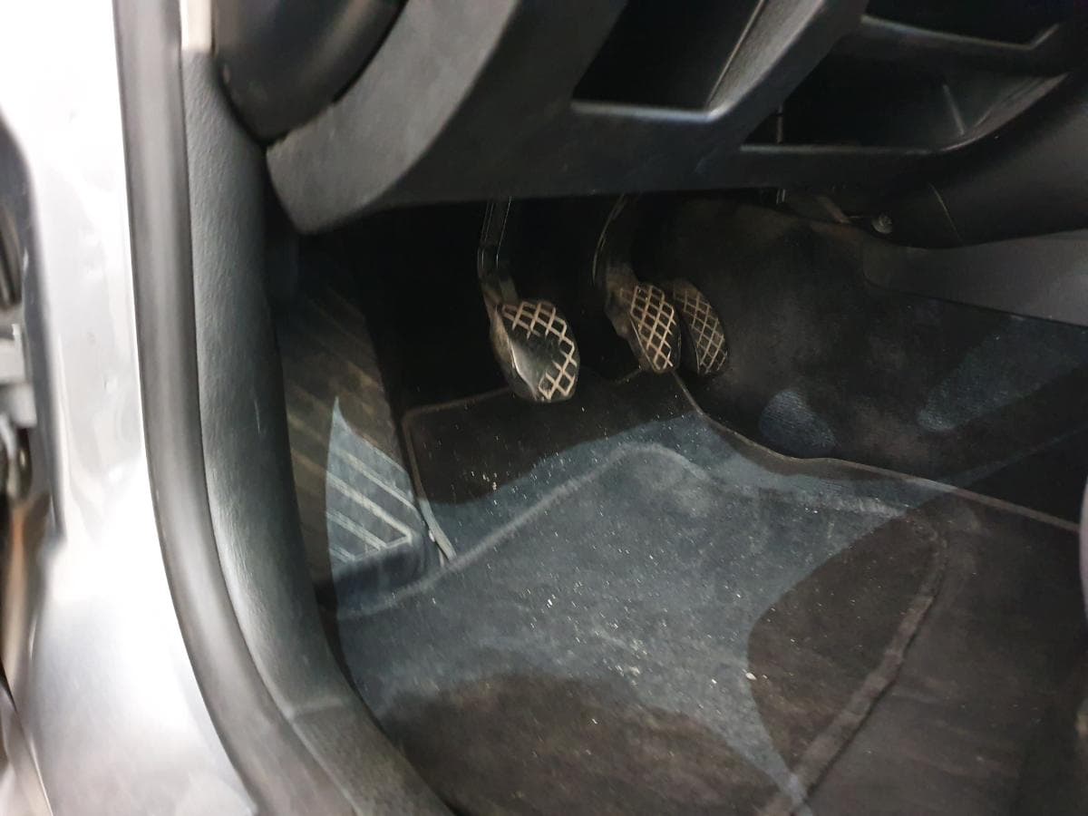 Volkswagen Passat 1.9 TDI · Ano 2001 — imagen 29