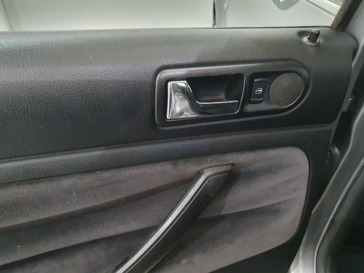 Volkswagen Passat 1.9 TDI · Ano 2001 — imagen 30