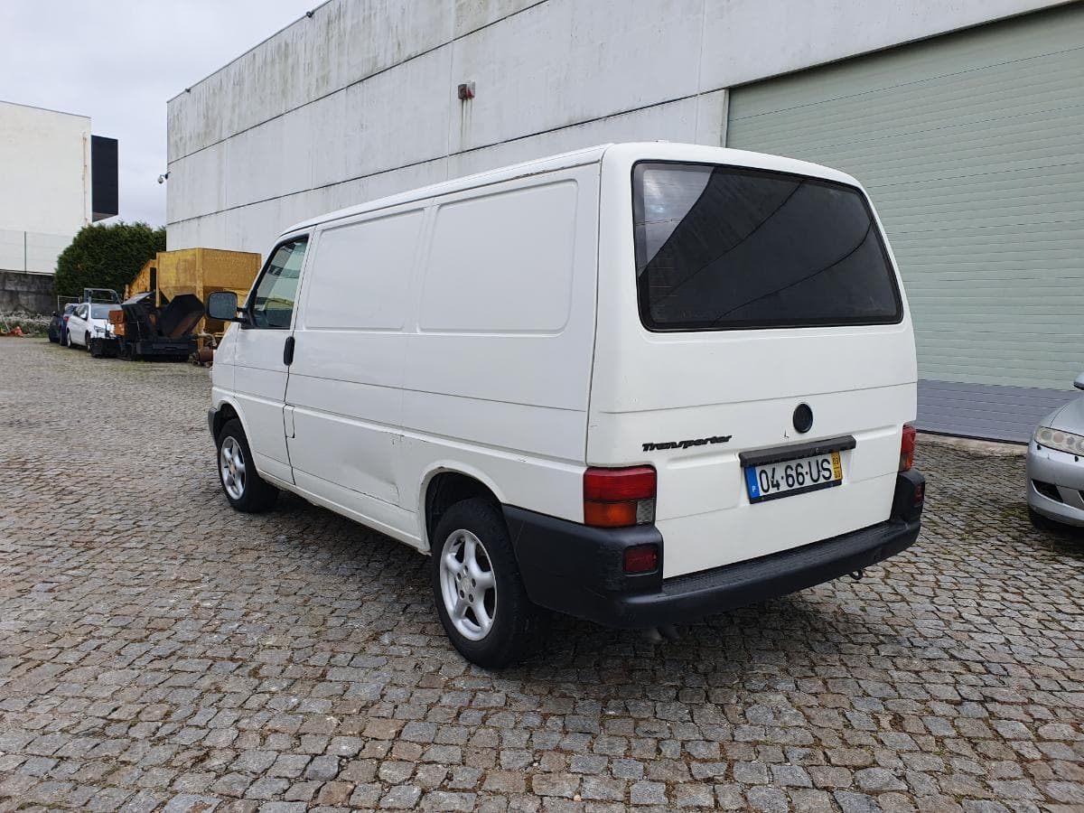 Volkswagen Transporter 2.5 TDI · Ano 2003 — image 4