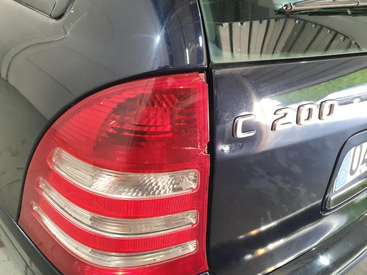 Mercedes-Benz C200 CDI · Ano 2004 — imagen 12