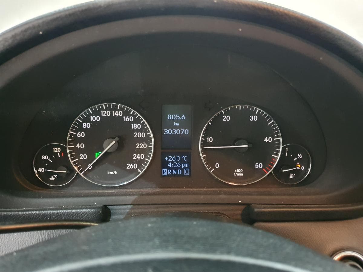 Mercedes-Benz C200 CDI · Ano 2004 — imagen 32