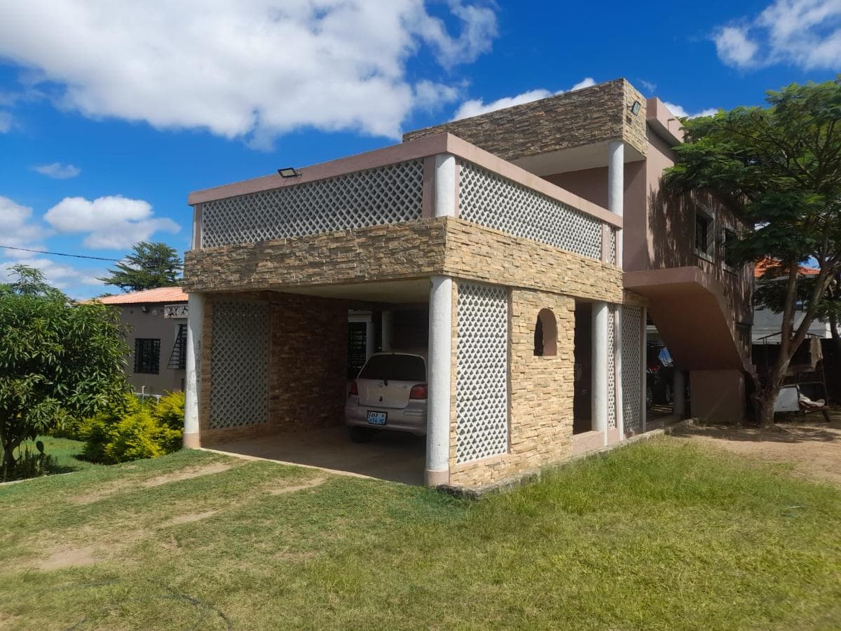 Moradia tipo 3 · — imagen 3
