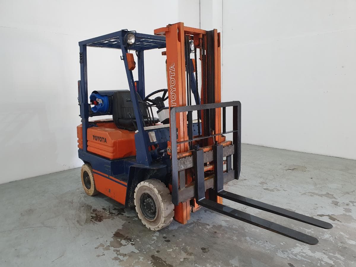 Empilhador Toyota 1500 KG — imagen 2