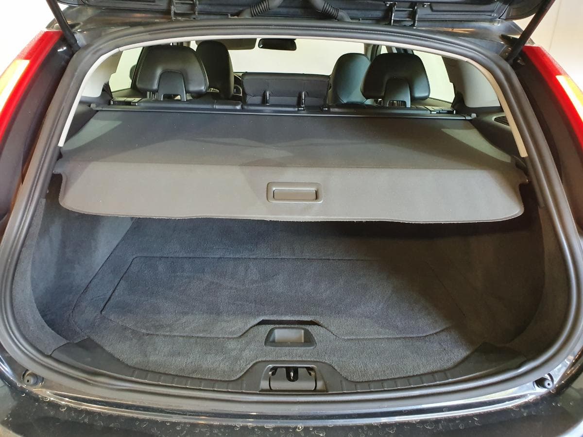 Volvo V60 2.0 · Ano 2011 — imagen 10