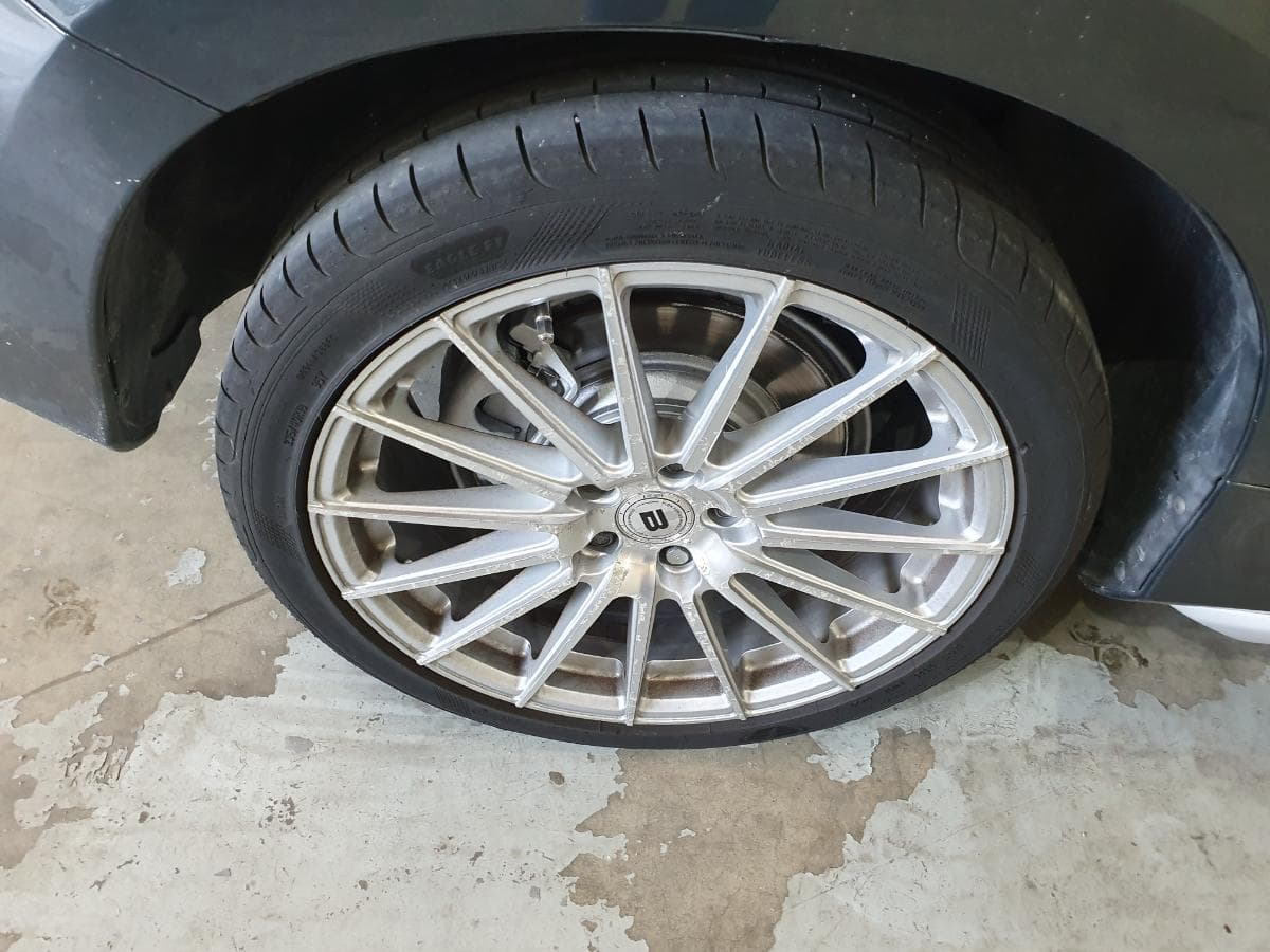 Volvo V60 2.0 · Ano 2011 — imagen 12