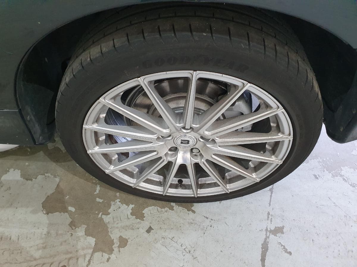 Volvo V60 2.0 · Ano 2011 — imagen 13