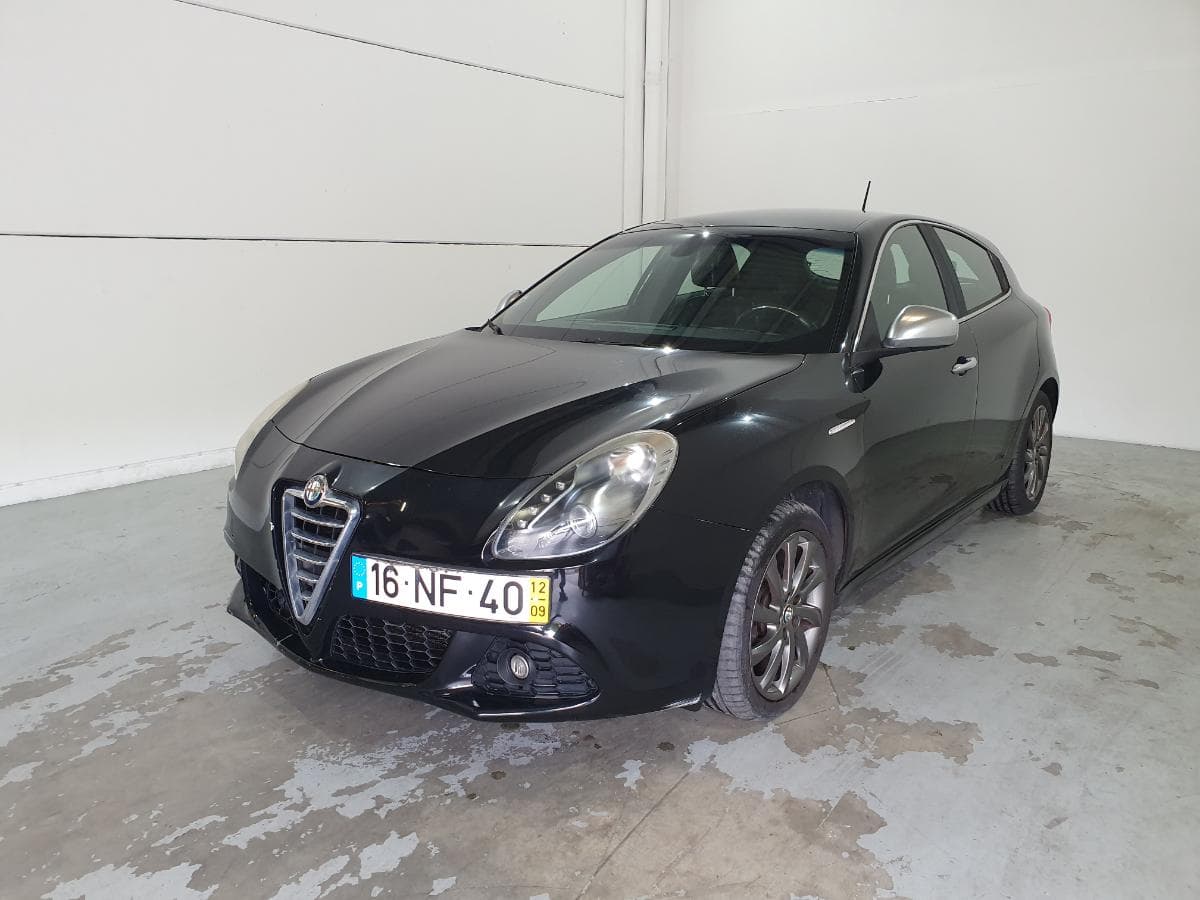 Alfa Romeo Giulietta 1.6 JTD · Ano 2012 — imagen 2