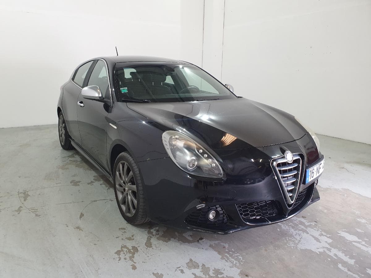 Alfa Romeo Giulietta 1.6 JTD · Ano 2012 — imagen 1